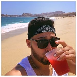 Meet your Posher, Jared